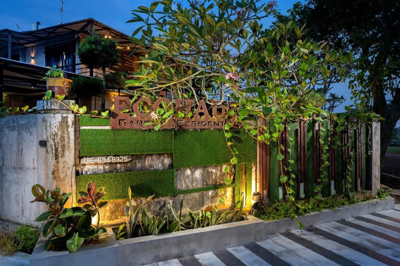 Eco Haus Garden Residential Villa Johor Bahru Buitenkant foto
